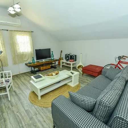 Calis Beach Holiday With Private Pool *