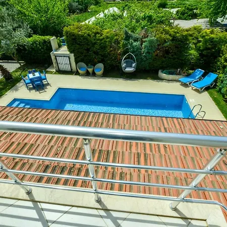 Villa Calis Beach Holiday With Private Pool *