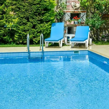 Calis Beach Holiday With Private Pool